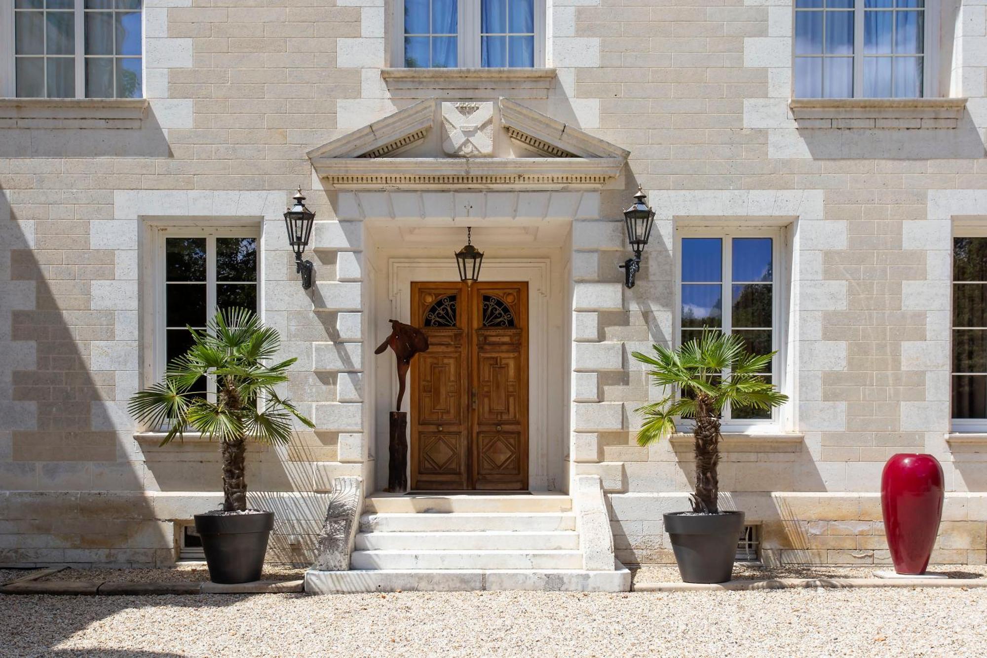 Chateau De Bellevue B&B Et Appartements Avec Piscine Saisonal Chauffee Et Chambres Partout Climatisees Saint-Avit  外观 照片